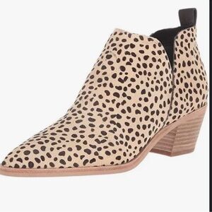 Dolce Vita Sonnie Pointy Toe Bootie Leopard Print